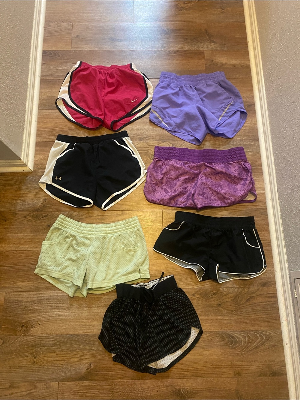 Lot of 7 athletic shorts size XS